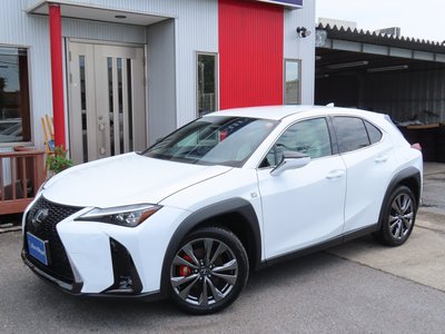 2024 LEXUS UX — фото 2