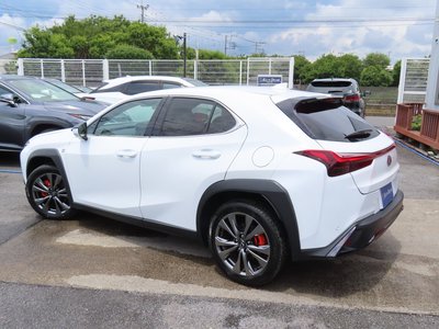 2024 LEXUS UX — фото 8