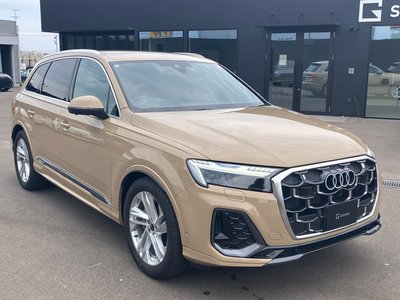 2025 AUDI Q7 photo 3
