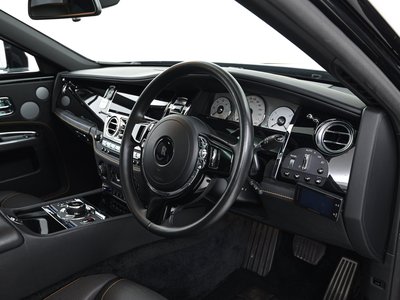ROLLS-ROYCE GHOST - 10