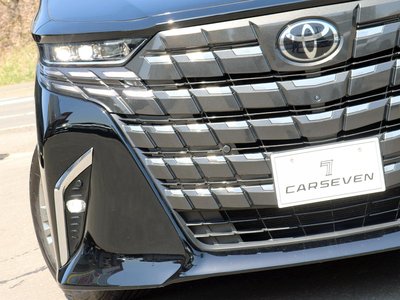 TOYOTA ALPHARD - 9