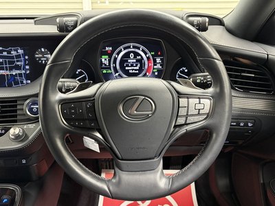 LEXUS LS - 7