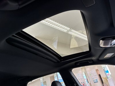 2023 Lexus RX — миниатюра 19