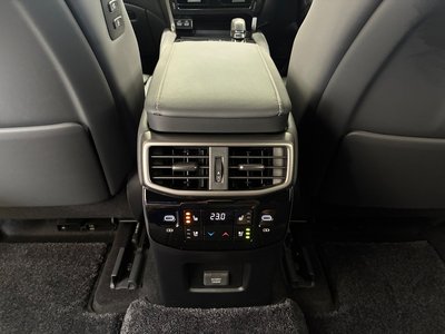 2023 Lexus RX — миниатюра 17
