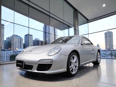 PORSCHE 911 - 8