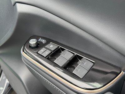 2025 Toyota CROWN SPORT — миниатюра 65
