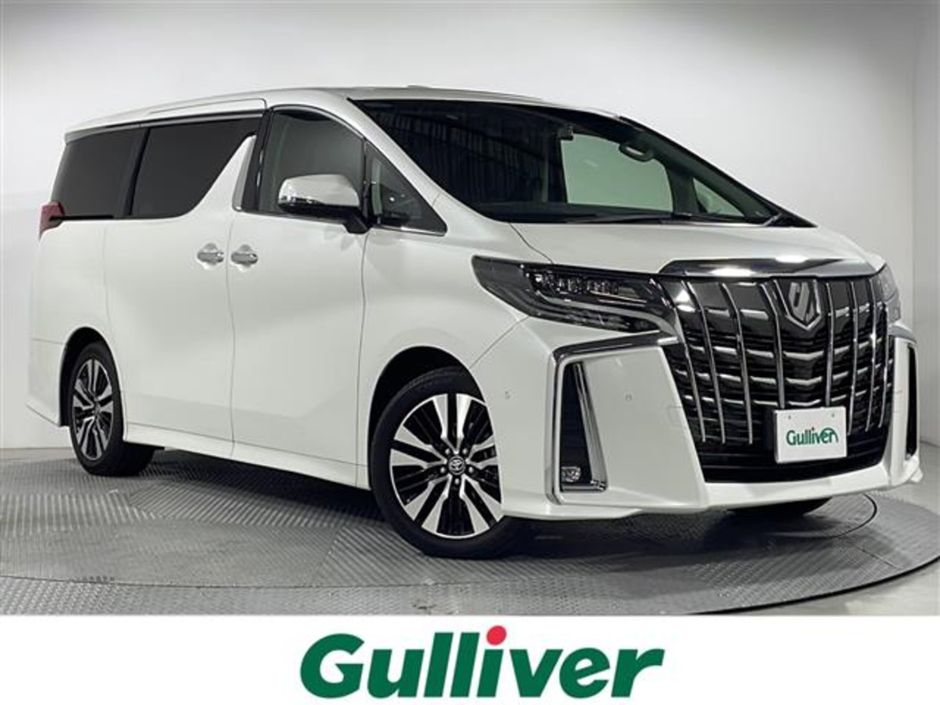 TOYOTA ALPHARD - View 1