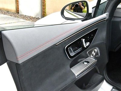 2024 Mercedes-BENZ EQE AMG 缩略图 31