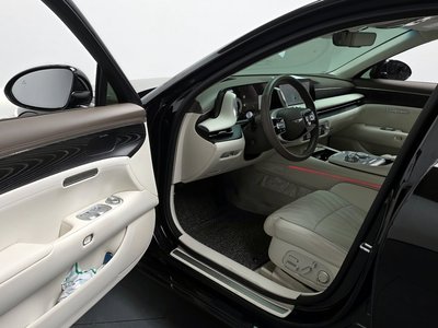 صورة 10 لـ 2023 Genesis G90 (RS4)