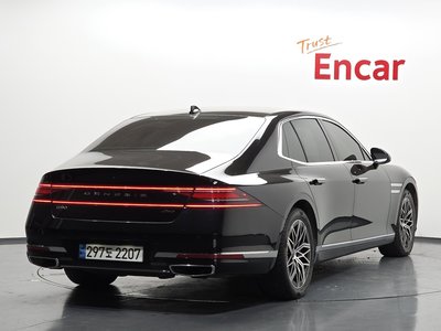 صورة 4 لـ 2023 Genesis G90 (RS4)