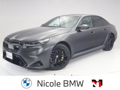 2025 BMW M5 照片 1