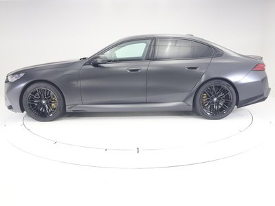 2025 BMW M5 照片 7