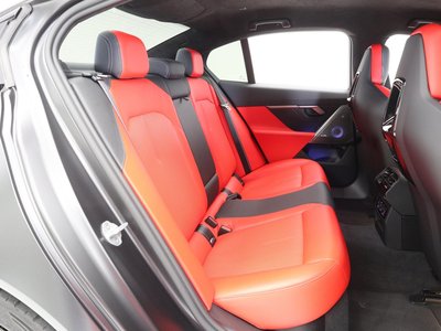 2025 BMW M5 — миниатюра 14