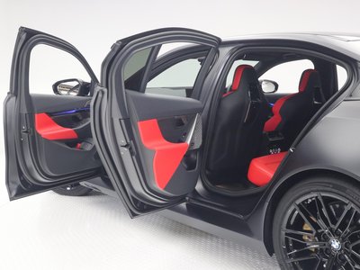 2025 BMW M5 — миниатюра 39