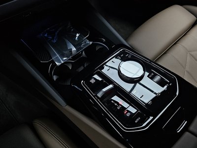 2023 BMW 5 SERIES thumbnail 12