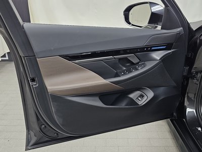 2023 BMW 5 SERIES thumbnail 14