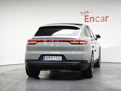 PORSCHE CAYENNE - 4