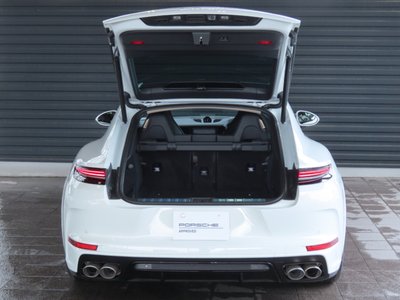 PORSCHE PANAMERA - 5