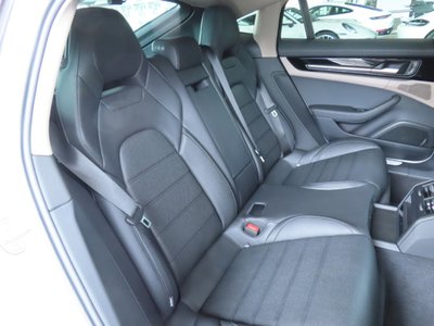 PORSCHE PANAMERA - 9