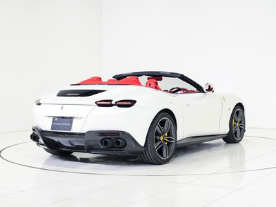 FERRARI ROMA SPIDER - 10