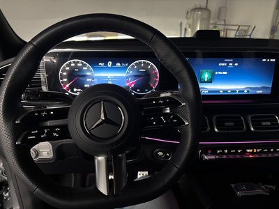 MERCEDES-BENZ GLS - 10