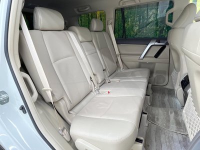 TOYOTA LAND CRUISER - 9