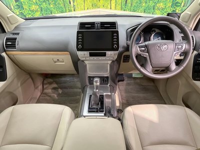 TOYOTA LAND CRUISER - 2