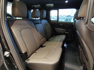 2025 LAND Rover DEFENDER 缩略图 29