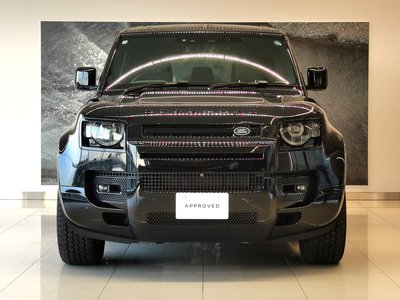 LAND ROVER DEFENDER - 6