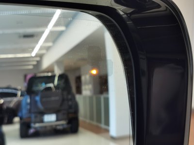 2025 LAND Rover DEFENDER 缩略图 23