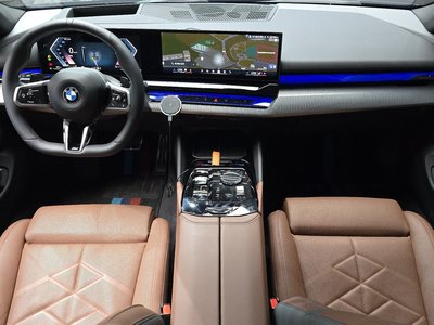 BMW 5 SERIES - 5