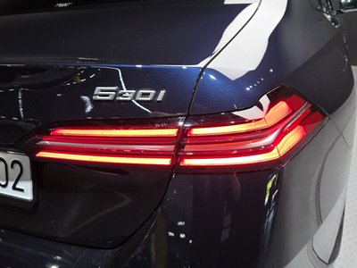 BMW 5 SERIES - 10