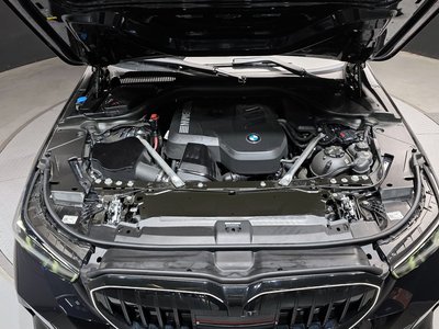 BMW 5 SERIES - 7