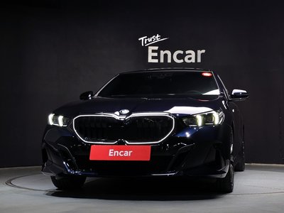 BMW 5 SERIES - 2