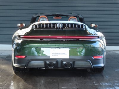 PORSCHE 911 - 9