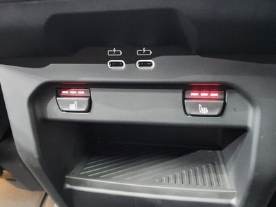 2025 BMW 5 SERIES thumbnail 18