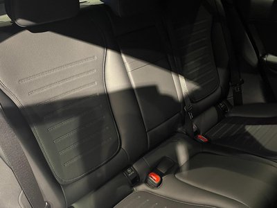 MERCEDES-BENZ GLC - 9