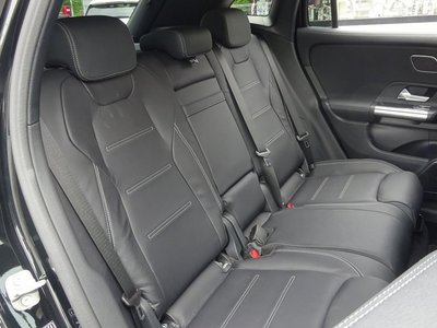 2026 Mercedes-BENZ GLA AMG — фото 9
