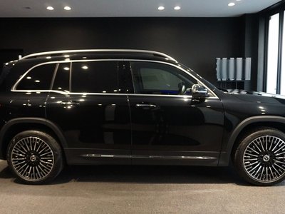 MERCEDES-BENZ EQB - 10