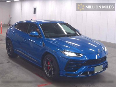 LAMBORGHINI URUS - 1