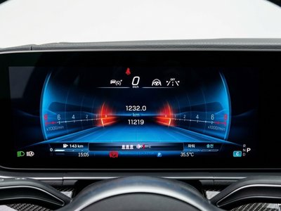 صورة 8 لـ 2025 Mercedes-BENZ GLE