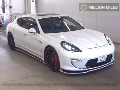 PORSCHE PANAMERA - 1