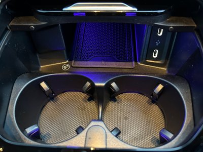 2025 Mercedes-BENZ GT AMG 缩略图 35
