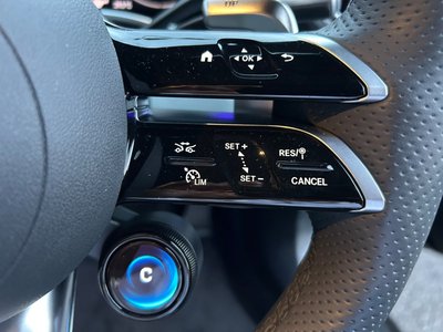 2025 Mercedes-BENZ GT AMG 缩略图 26