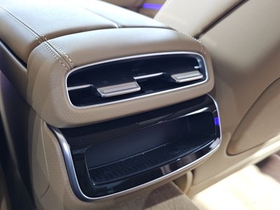 2024 Genesis G80 (RG3) — миниатюра 35