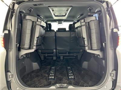 2025 Toyota ALPHARD — миниатюра 31