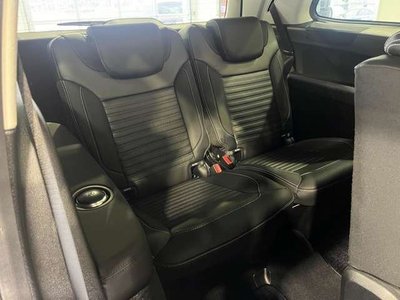 MERCEDES-BENZ GLS - 10