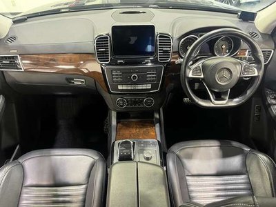 MERCEDES-BENZ GLS - 3