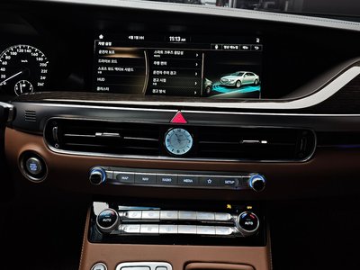 2020 Genesis G90 — миниатюра 15
