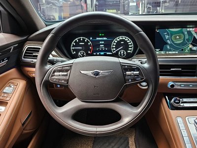 2020 Genesis G90 — миниатюра 14
